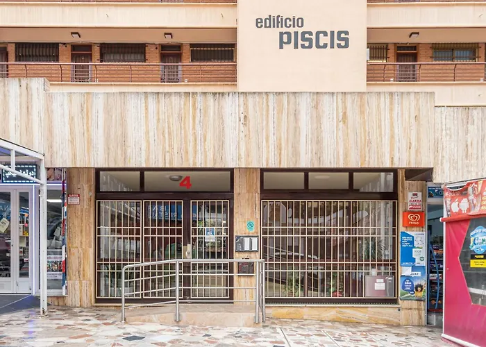 Piscis 12-2 * Benidorm